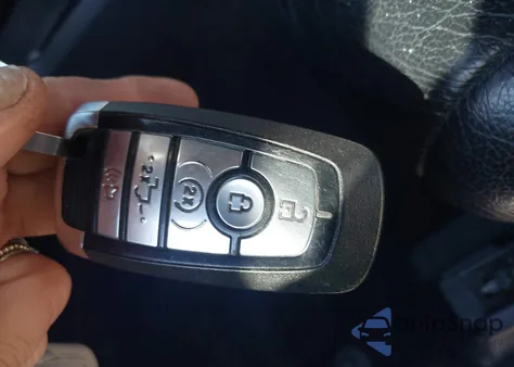 2021 Ford F-150 Xlt из США, поврежденный, VIN 1FTFW1E58MKE48631